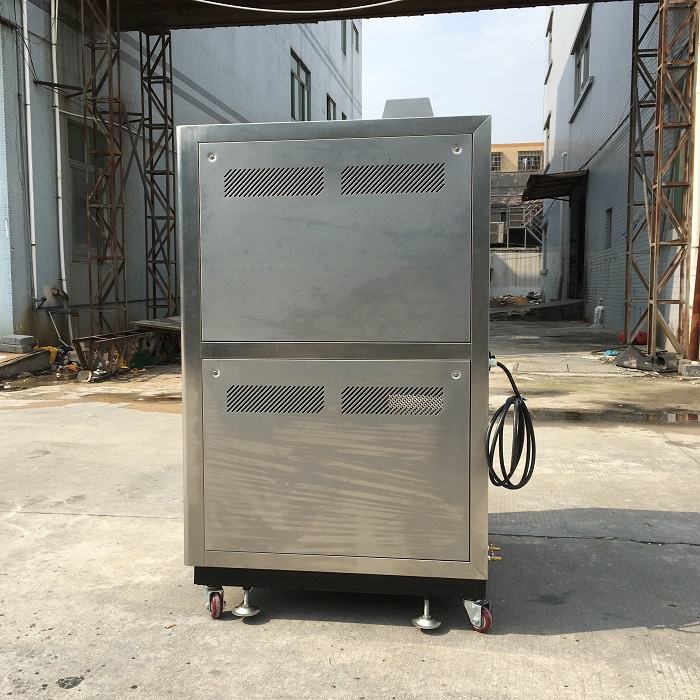 常規(guī)不銹鋼恒溫恒濕試驗箱背面圖