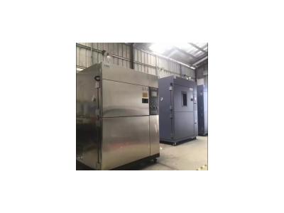 做光學產(chǎn)品客戶訂購水冷式冷熱沖擊箱低溫沖擊-65度